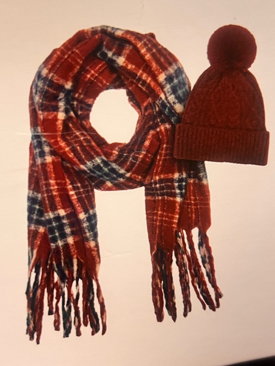 Natural Reflections Other - Natural Reflections Red Pom Pom Cuff Hat & Multicolored Fringe Scarf Set